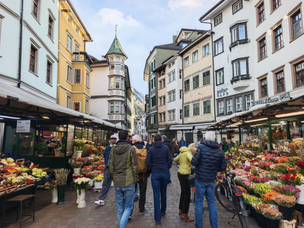 Der Bozner Obstmarkt in der Altstadt